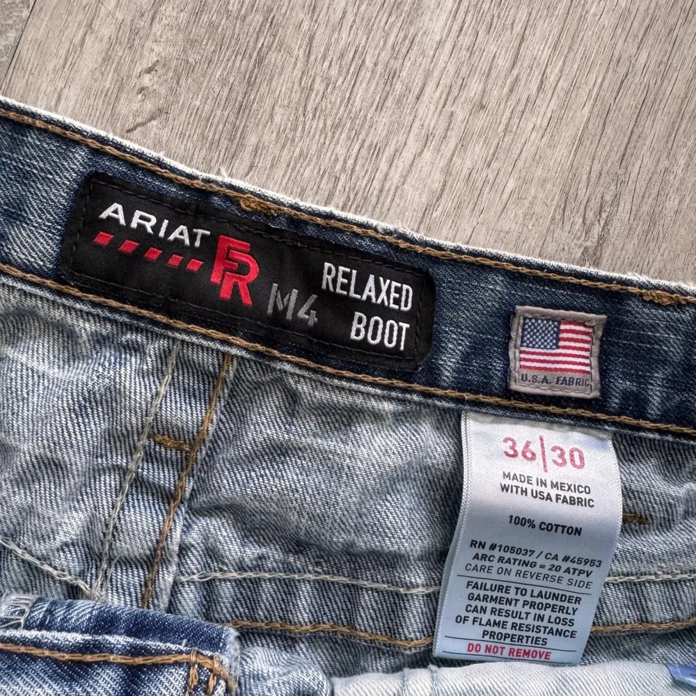 Ariat FR M4 Relaxed Boot Cut Flame Resistant Work Jeans Mens 36x30 Blue Denim